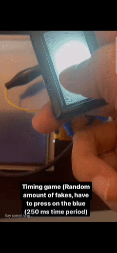 Random timing game demo with blue target